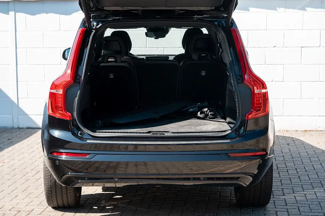Volvo XC90 T8 PHEV AWD Recharge Inscription Expression - Thumbnail 5
