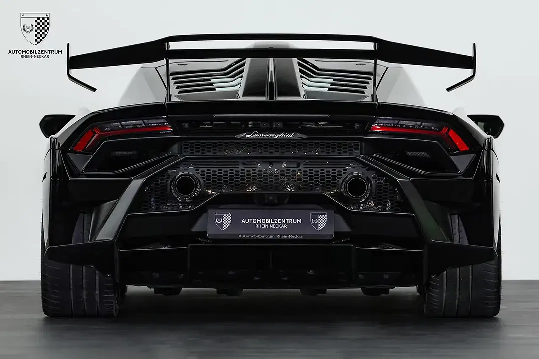 Lamborghini Huracán STO - Thumbnail 6