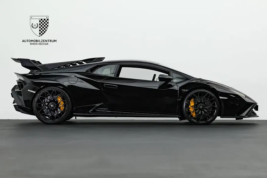 Lamborghini Huracán STO - Thumbnail 8