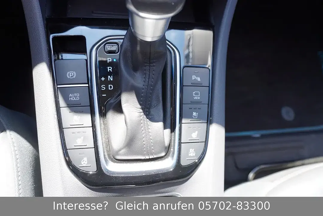 Hyundai IONIQ 1.6 GDI PHEV Hybrid Premium - Thumbnail 10