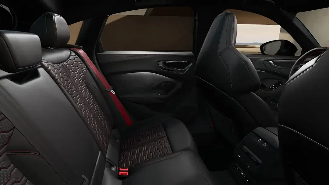 Audi RS5 - Thumbnail 8