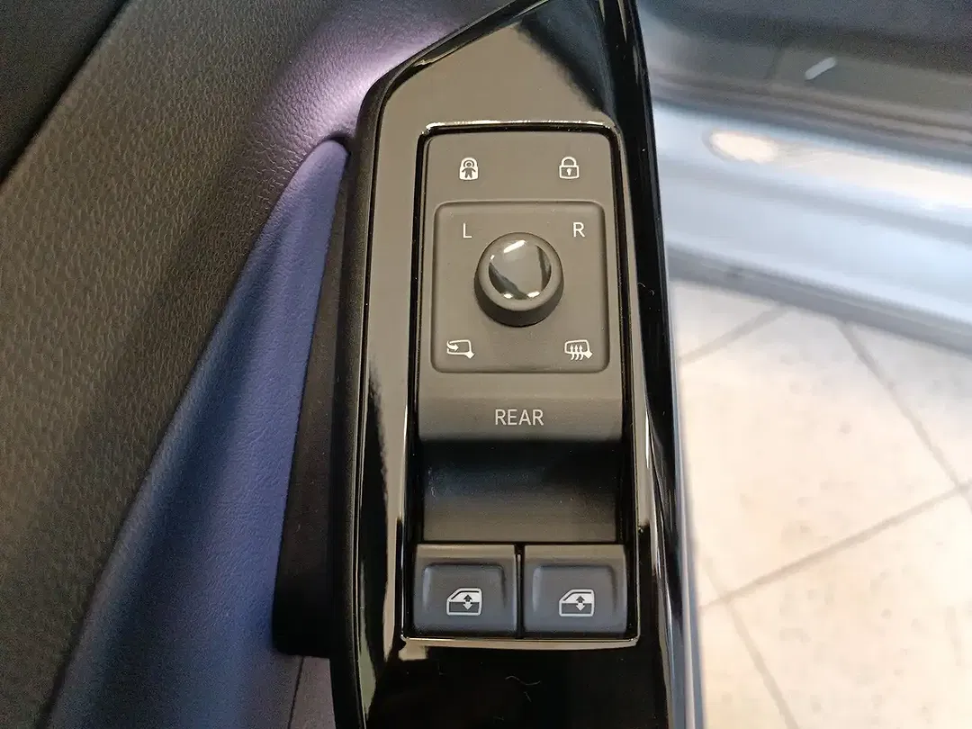 Volkswagen ID.4 4Motion - Thumbnail 14