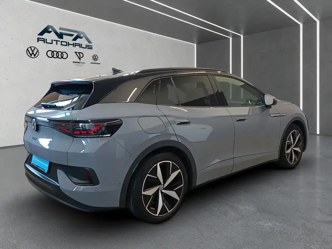 Volkswagen ID.4 4Motion - Thumbnail 2