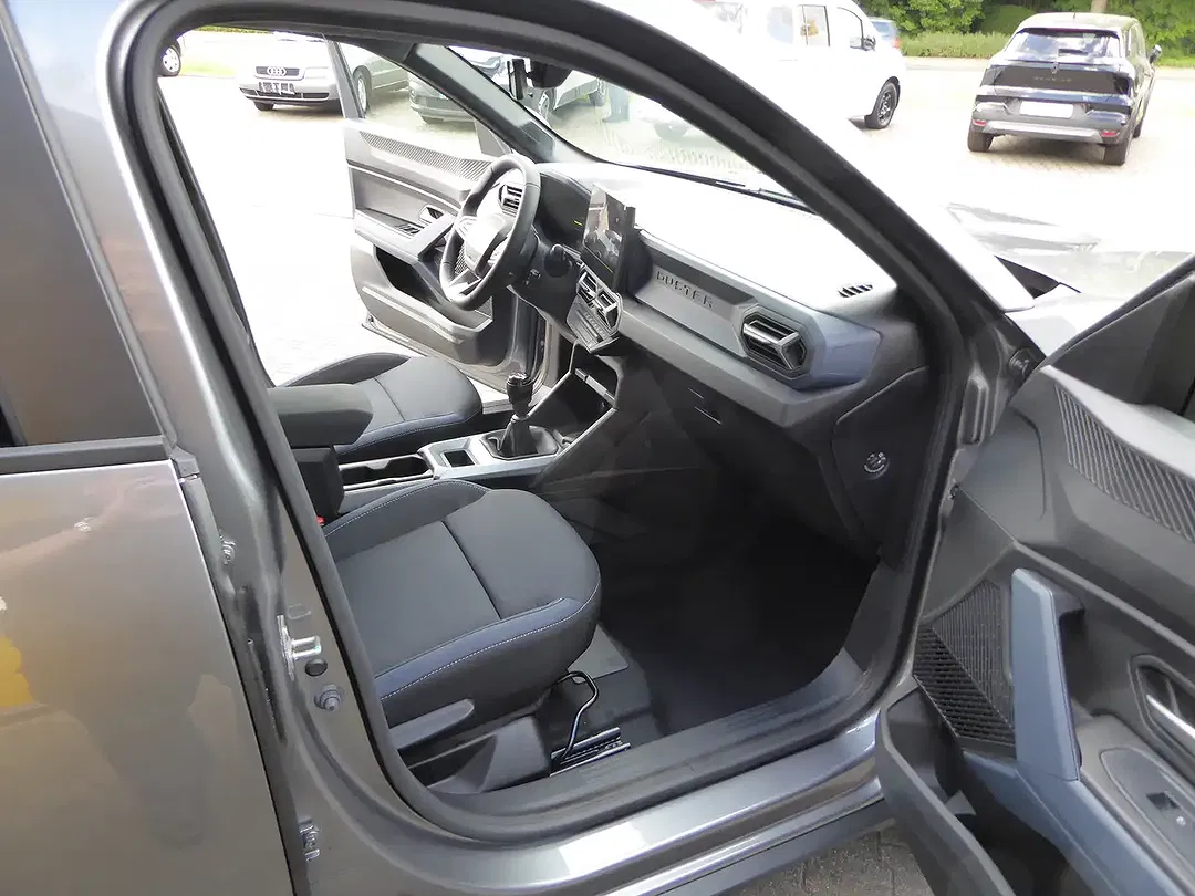 Dacia Duster TCe Journey - Thumbnail 11