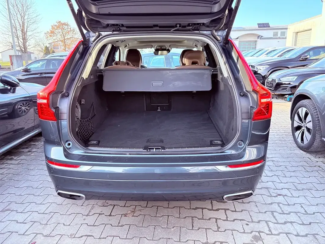 Volvo XC60 - Thumbnail 7