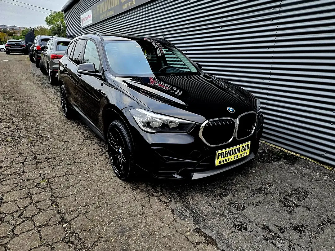 BMW X1 M - Thumbnail 3