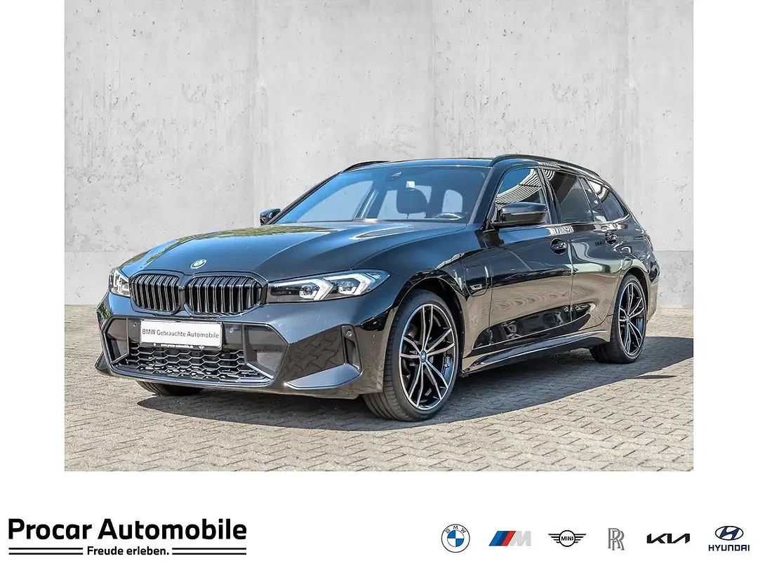 BMW 330 Touring M Sport - Afbeelding 1