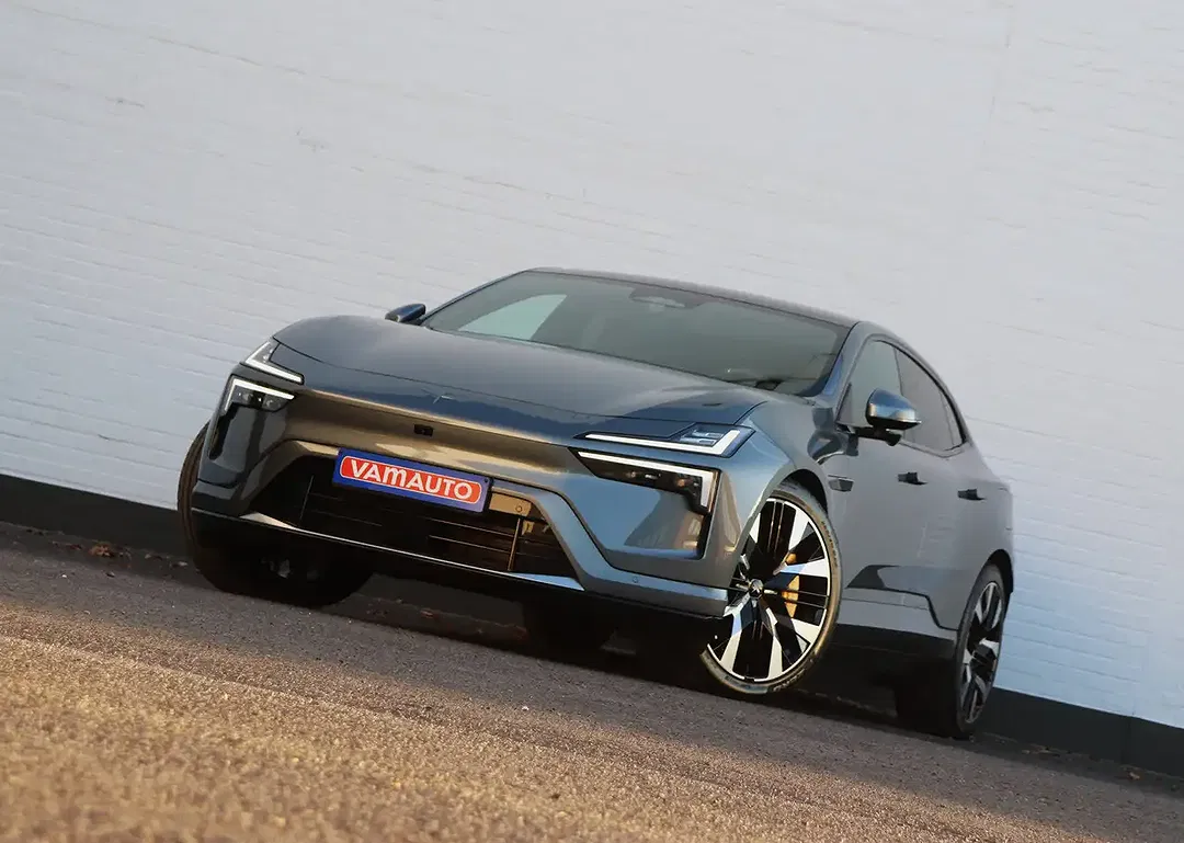 Polestar 4 Performance Pilot Plus - foto 15