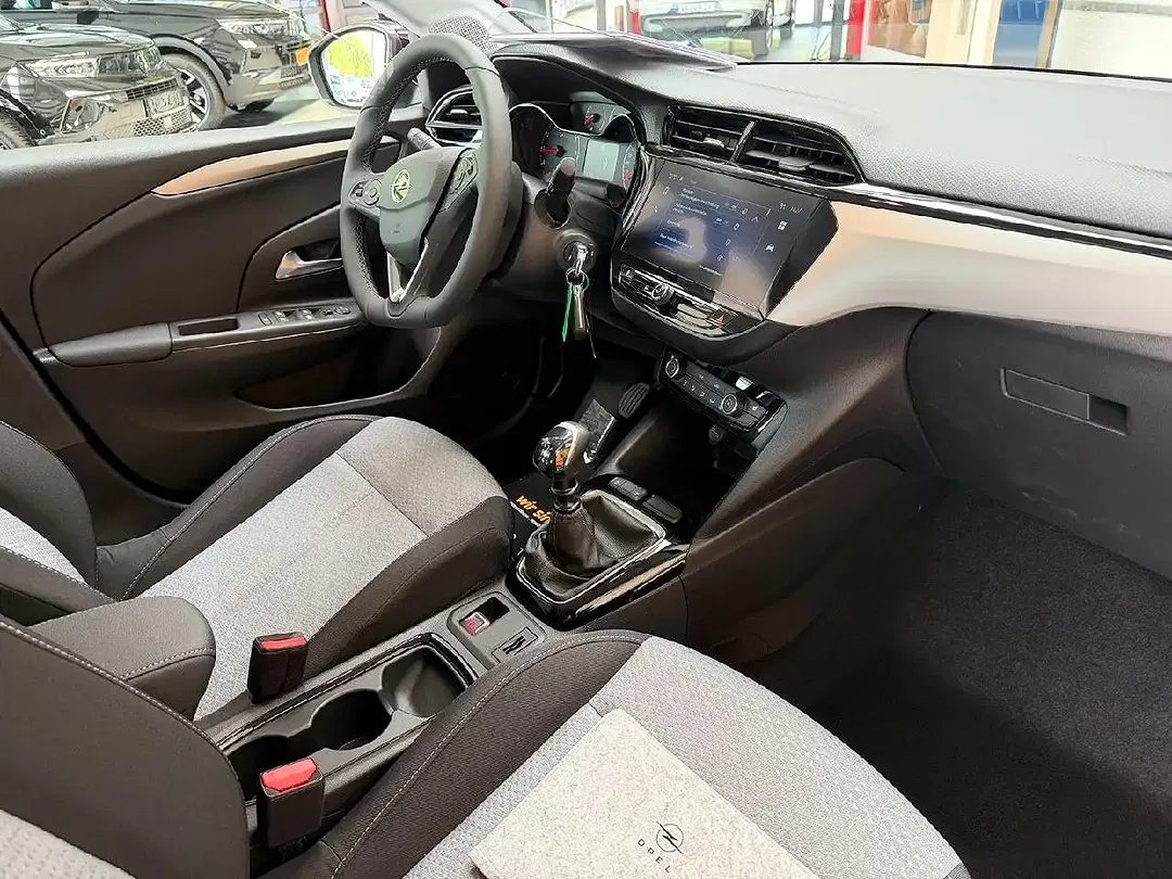 Opel Corsa Edition - Thumbnail 9