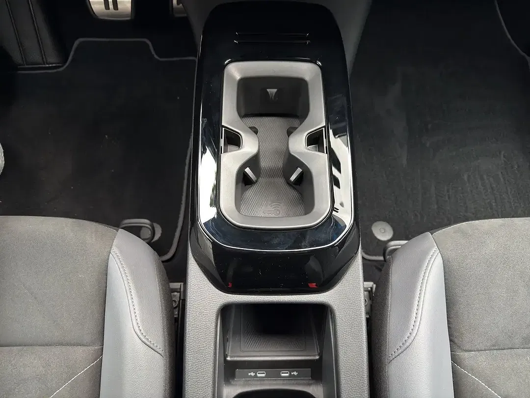 Volkswagen ID.5 Pro Performance - Thumbnail 11