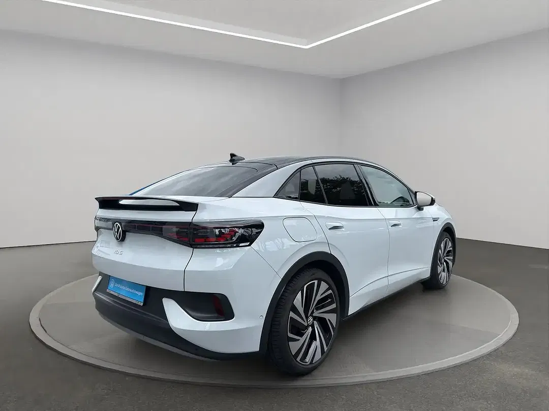 Volkswagen ID.5 Pro Performance - Thumbnail 3