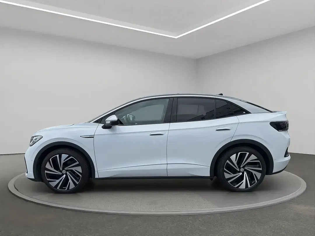 Volkswagen ID.5 Pro Performance - Thumbnail 4