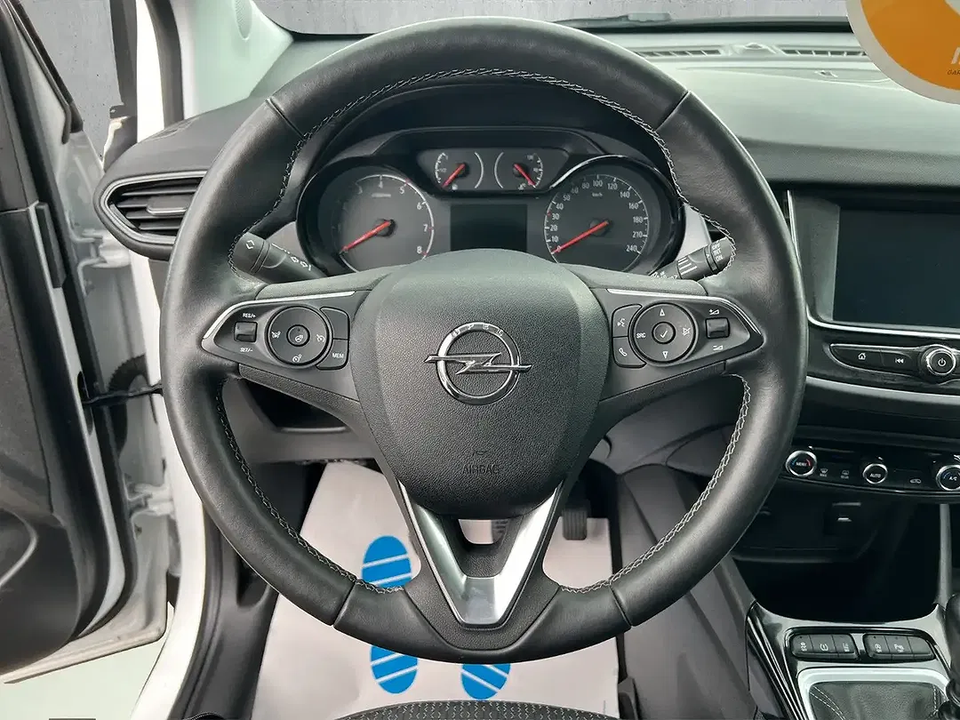 Opel Crossland X - Thumbnail 4