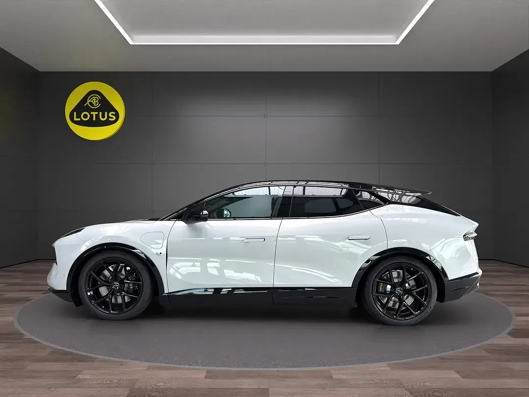 Lotus Eletre 600 GT SE - Thumbnail 4