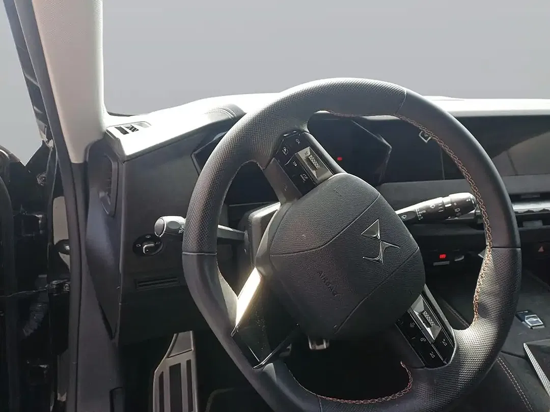 DS Automobiles DS 4 - foto 13