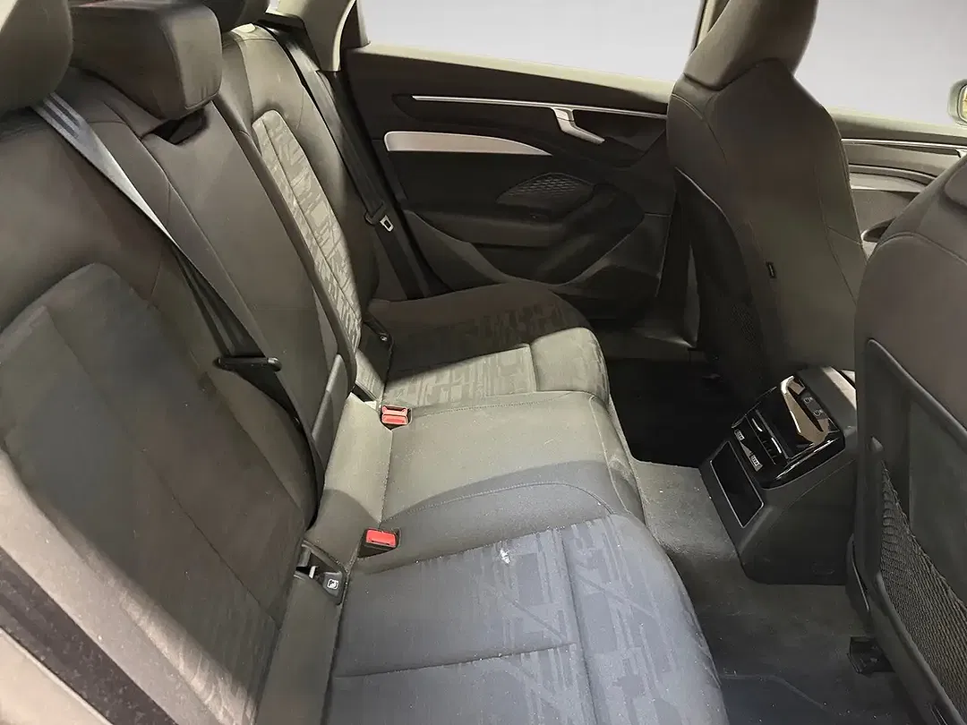 Audi A6 TDI quattro Avant - Thumbnail 9