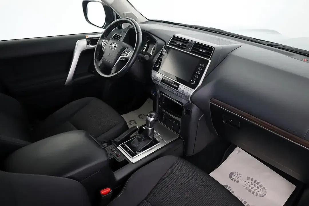 Toyota Land Cruiser Comfort - foto 2