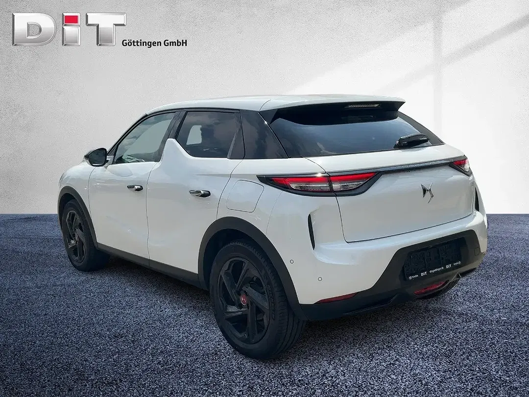 DS Automobiles DS 3 - Thumbnail 3