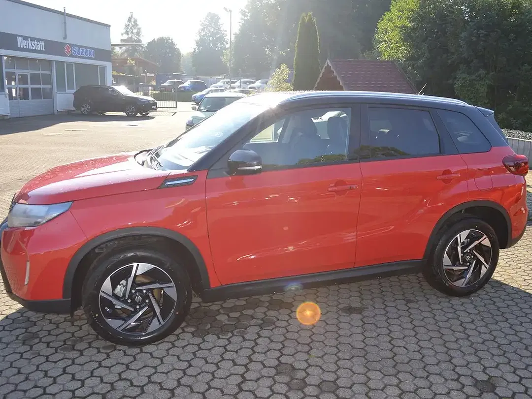 Suzuki Vitara Hybrid 1.4 BOOSTERJET AllGrip Comfort+ - Thumbnail 3