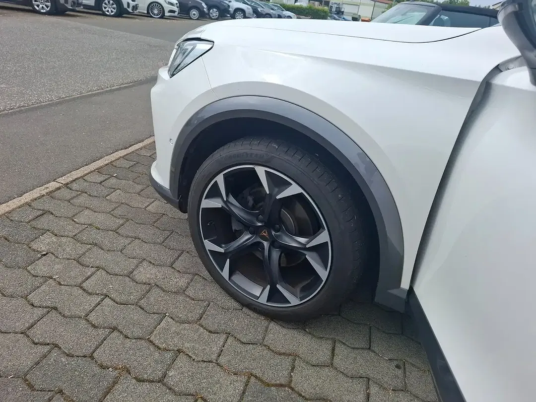 CUPRA Formentor 2.0 TDI 4Drive DCC - Thumbnail 11