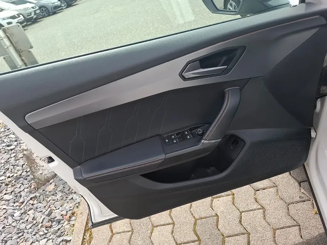 CUPRA Formentor 2.0 TDI 4Drive DCC - Thumbnail 9