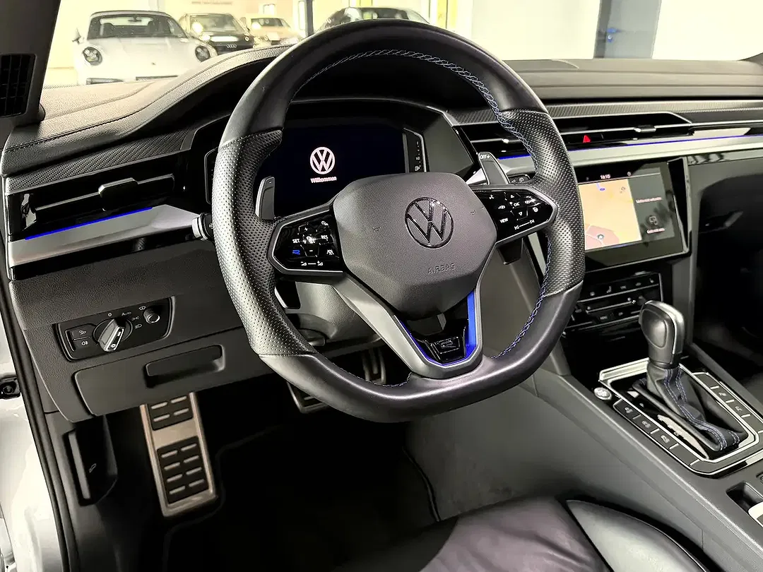 Volkswagen Arteon 2.0 TSI R Shooting Brake - Thumbnail 13