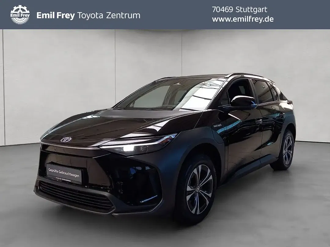 Toyota bZ4X - foto 1