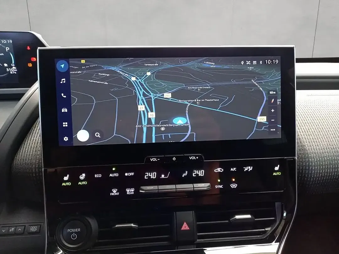 Toyota bZ4X - Thumbnail 12