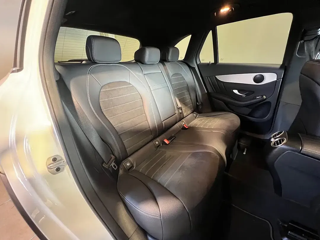 Mercedes-Benz GLC 300 4MATIC AMG - Thumbnail 9