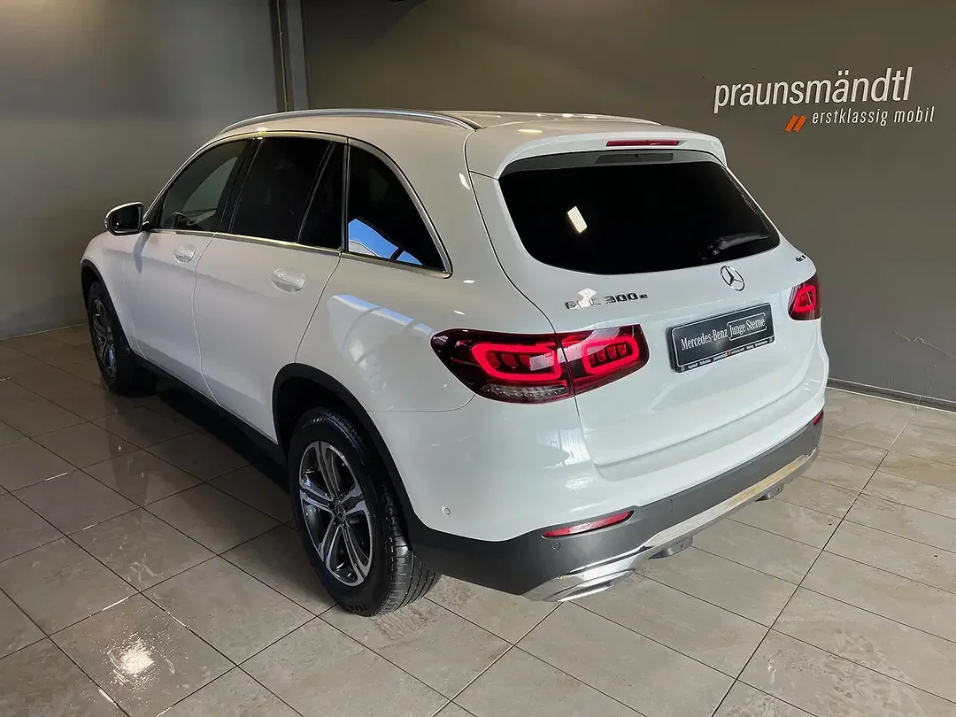 Mercedes-Benz GLC 300 4MATIC AMG - Afbeelding 1