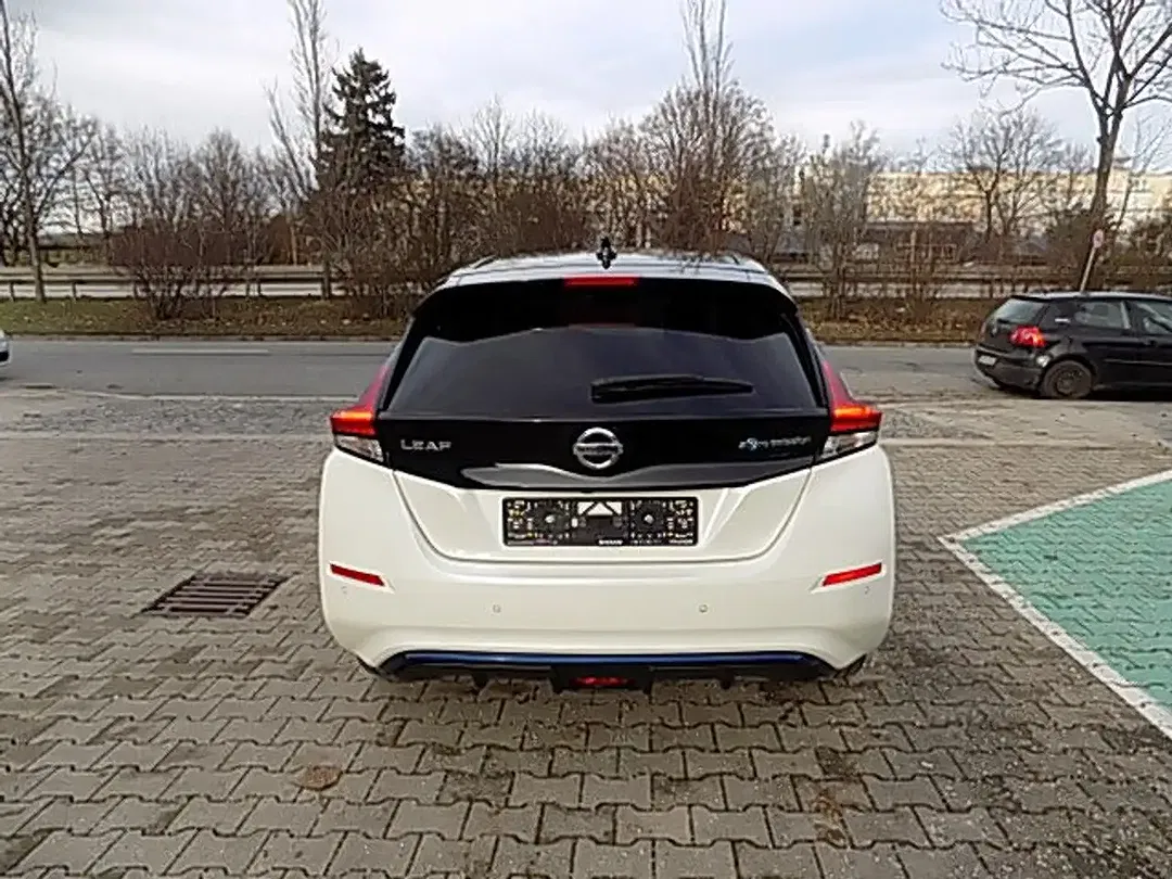 Nissan Leaf N-Connecta - Thumbnail 5