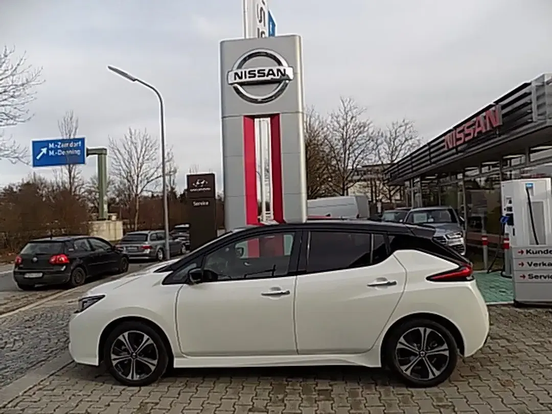Nissan Leaf N-Connecta - Thumbnail 7