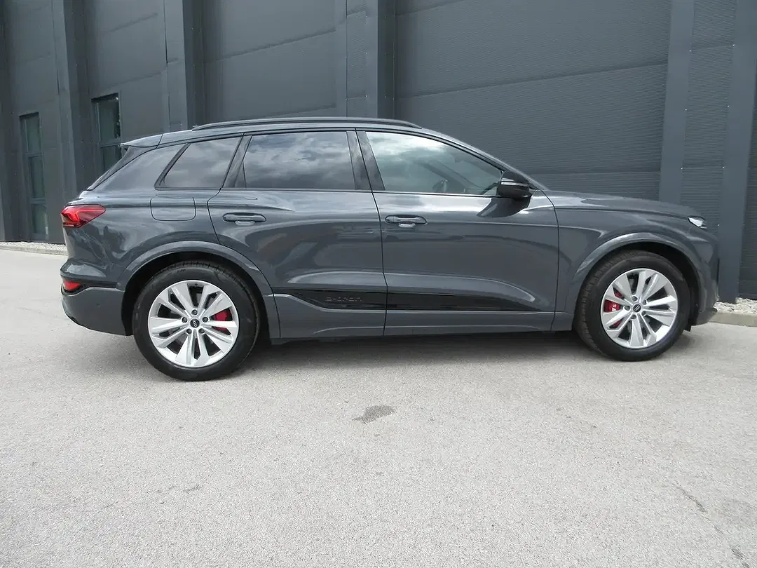 Audi SQ6 e-tron - Thumbnail 9