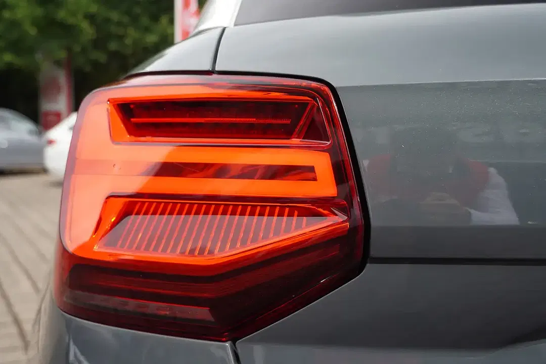 Audi Q2 35 TFSI S tronic S line - Thumbnail 12