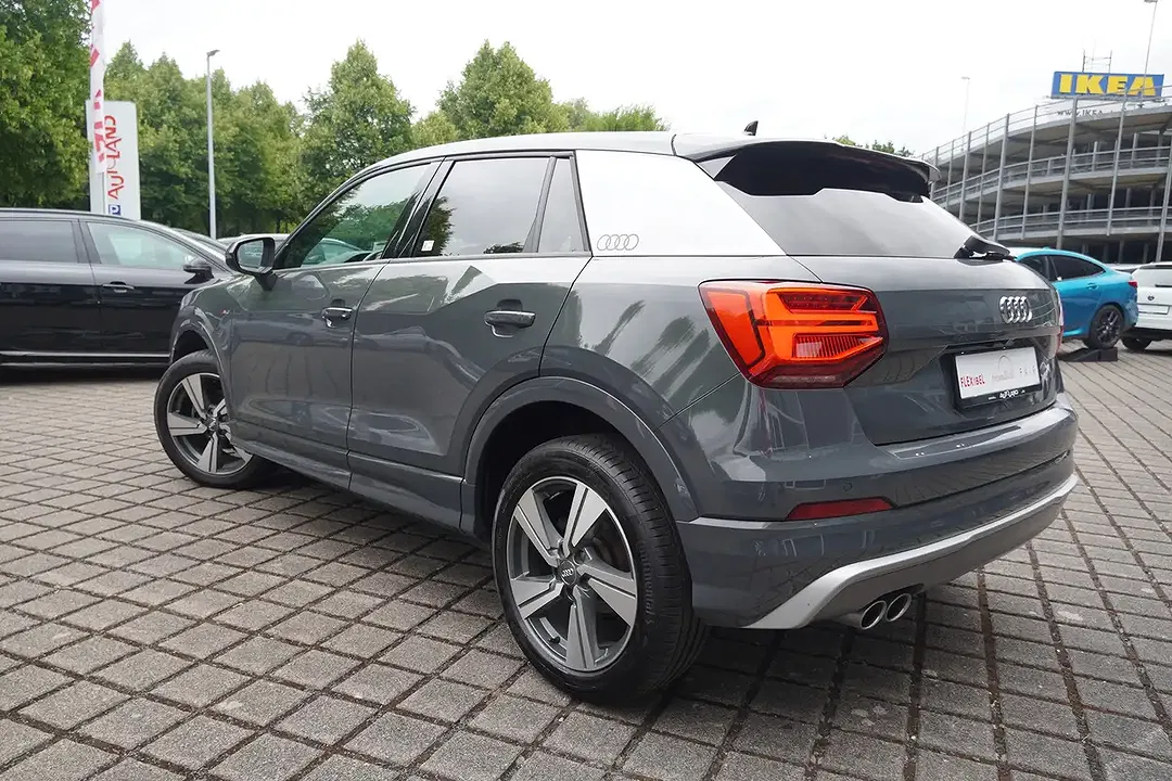 Audi Q2 35 TFSI S tronic S line - Thumbnail 3