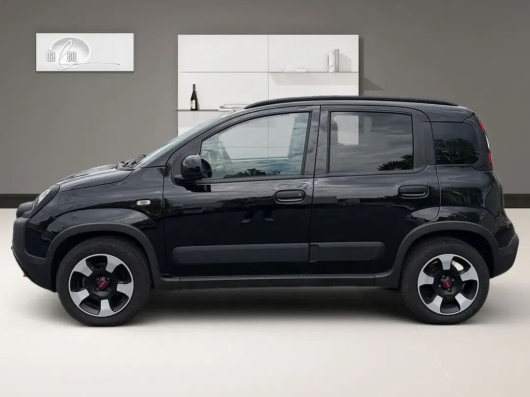 Fiat Panda Hybrid Cross - Thumbnail 6