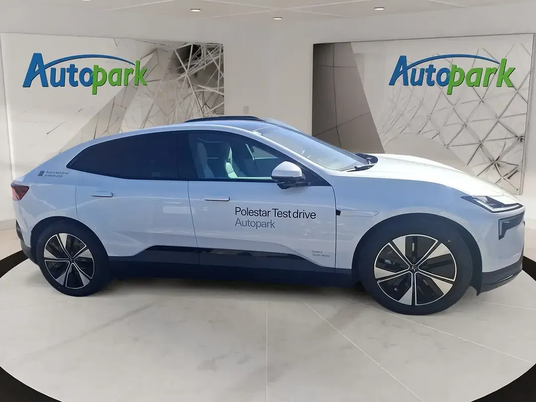 Polestar 4 Long Range Dual Motor - Thumbnail 3
