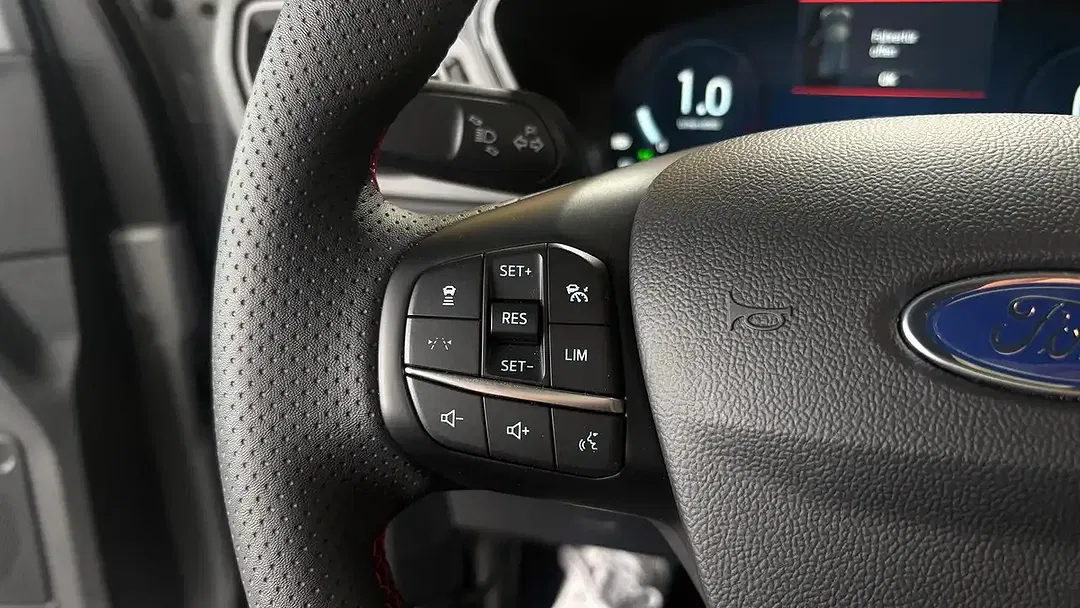 Ford Kuga 1.5 ST-Line X - Thumbnail 8