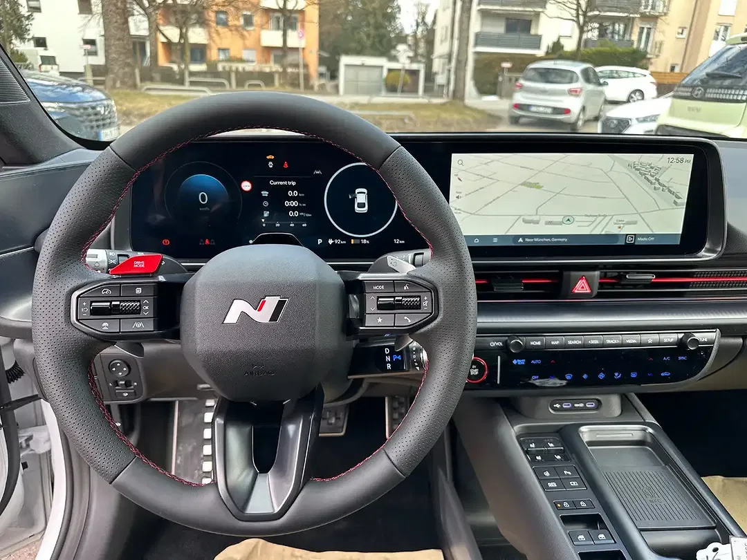 Hyundai IONIQ 6 EV 4WD N Line X - Thumbnail 10