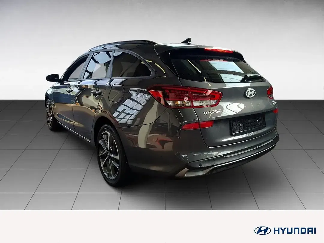 Hyundai i30 Trend - Thumbnail 4