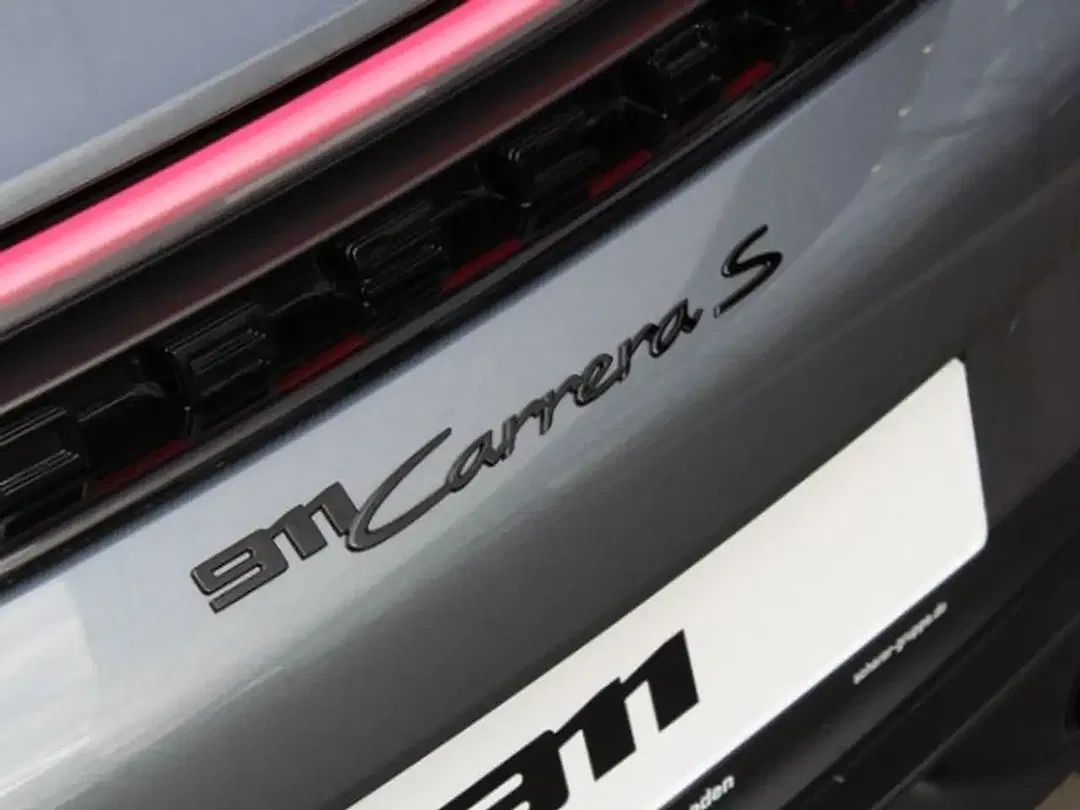Porsche 992 Carrera S - Thumbnail 13