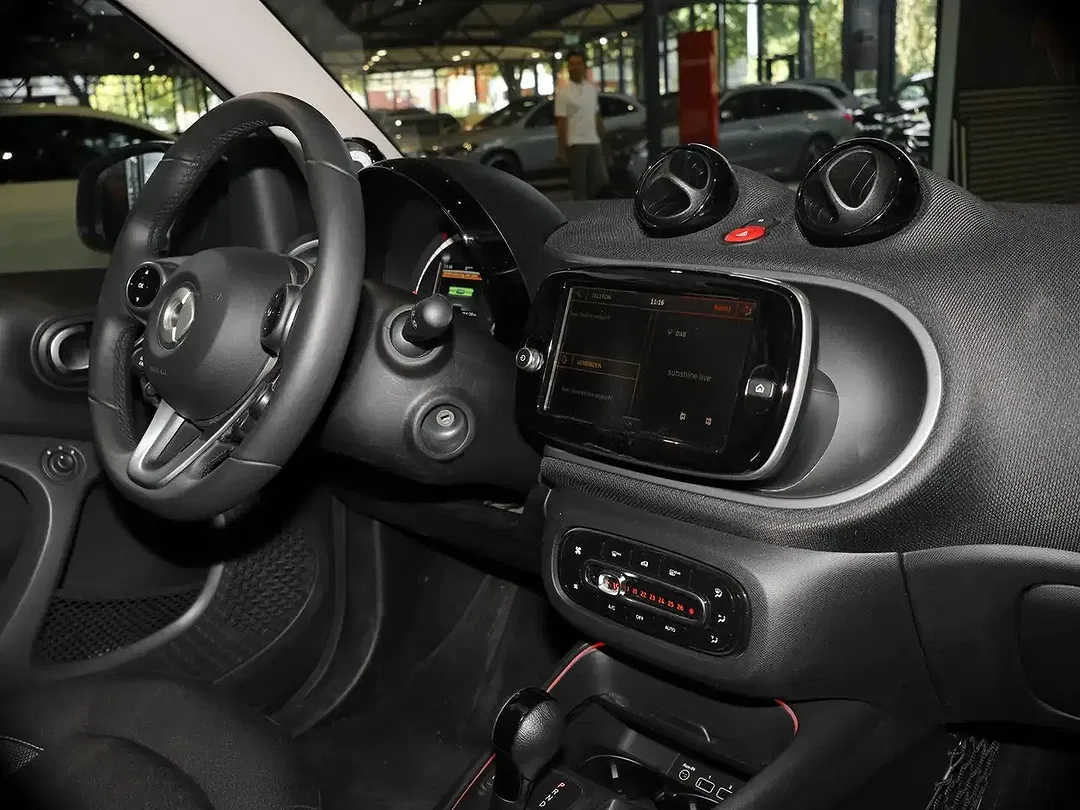 smart forTwo - Thumbnail 6