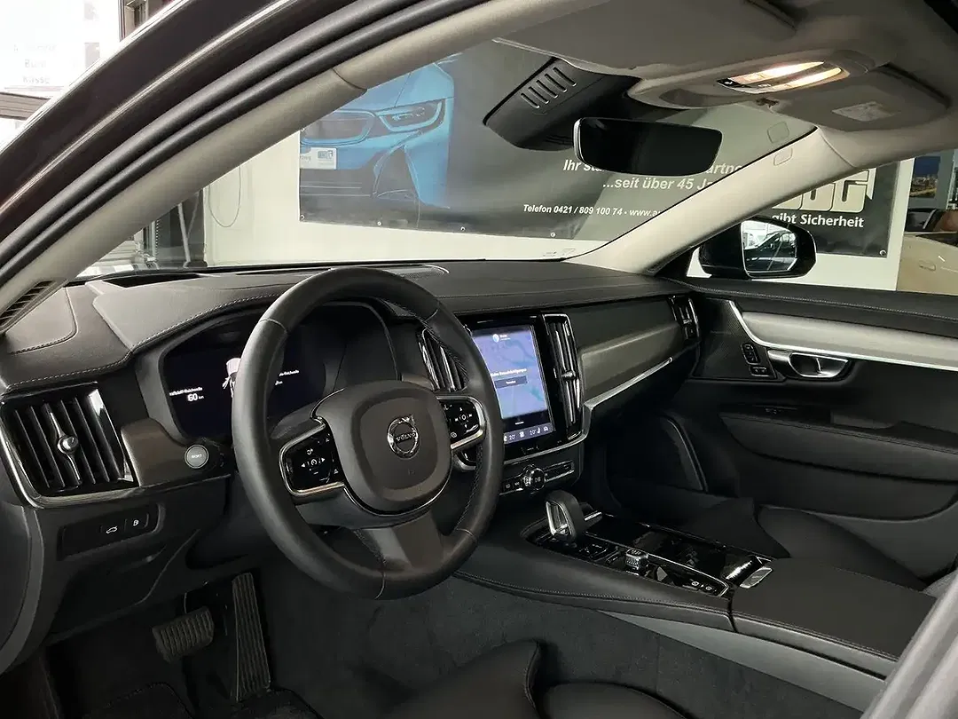 Volvo S90 PHEV Hybrid Recharge Ultimate Dark - Thumbnail 13