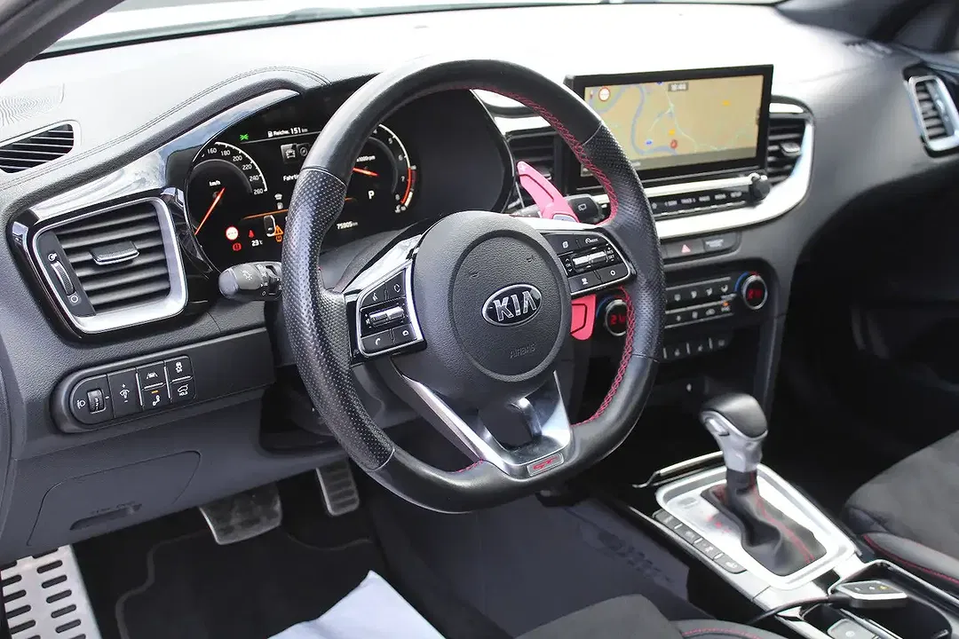 Kia ProCeed / pro_cee'd 1.6 T-GDI DCT GT - Thumbnail 10