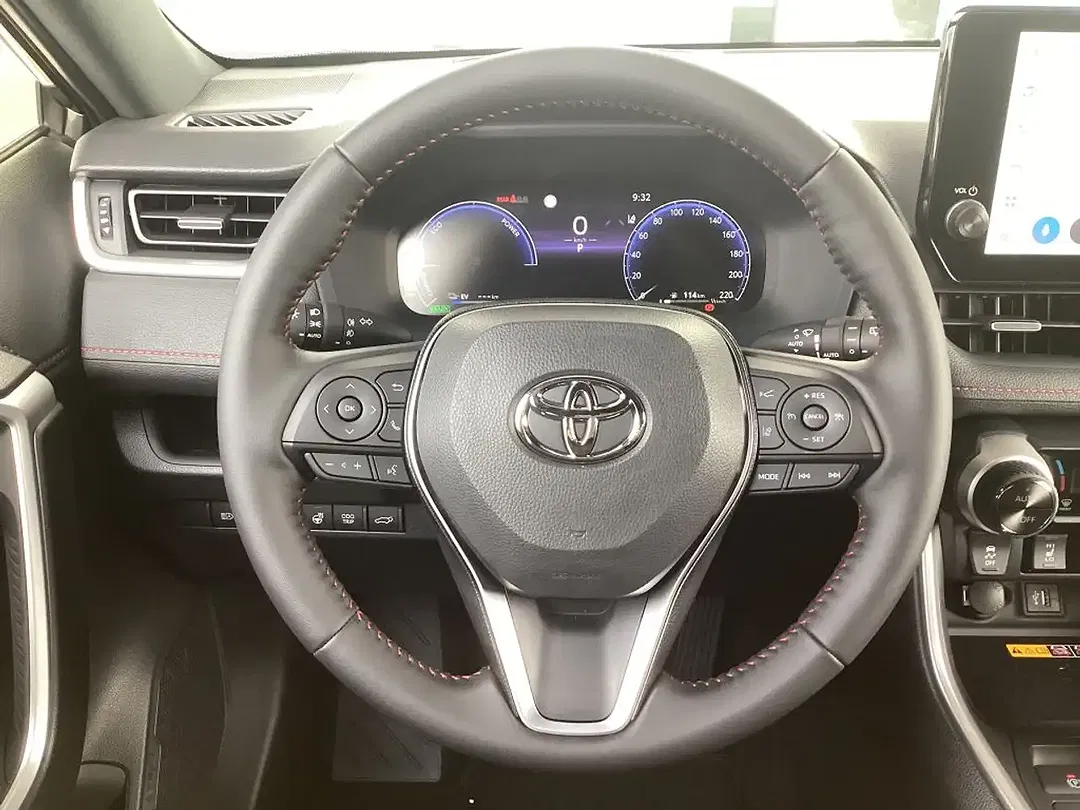 Toyota RAV 4 PHEV Teamplayer - Thumbnail 10