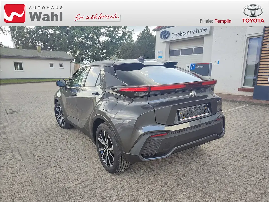 Toyota C-HR PHEV Teamplayer - foto 2