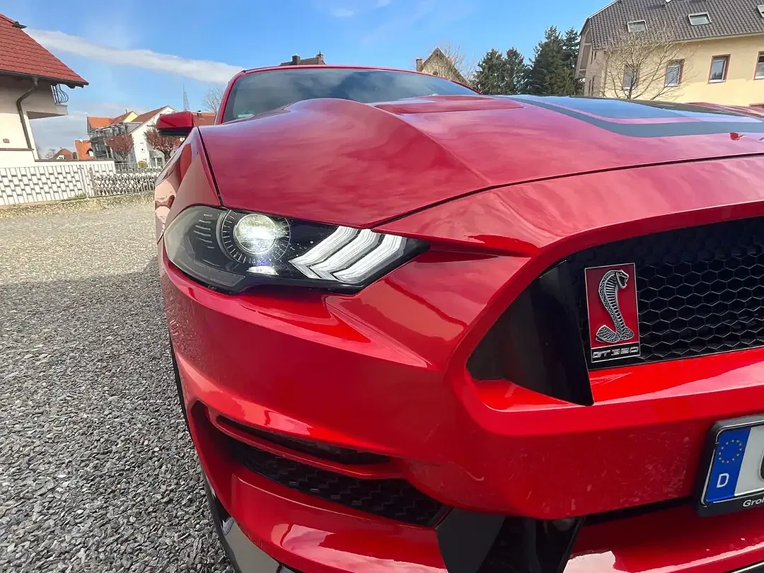 Ford Mustang GT - Thumbnail 11