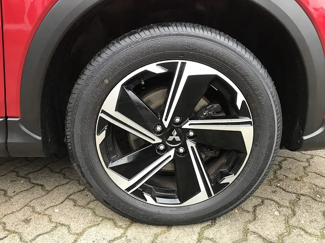 Mitsubishi Eclipse Cross 2.4 PHEV Hybrid Plus - foto 15