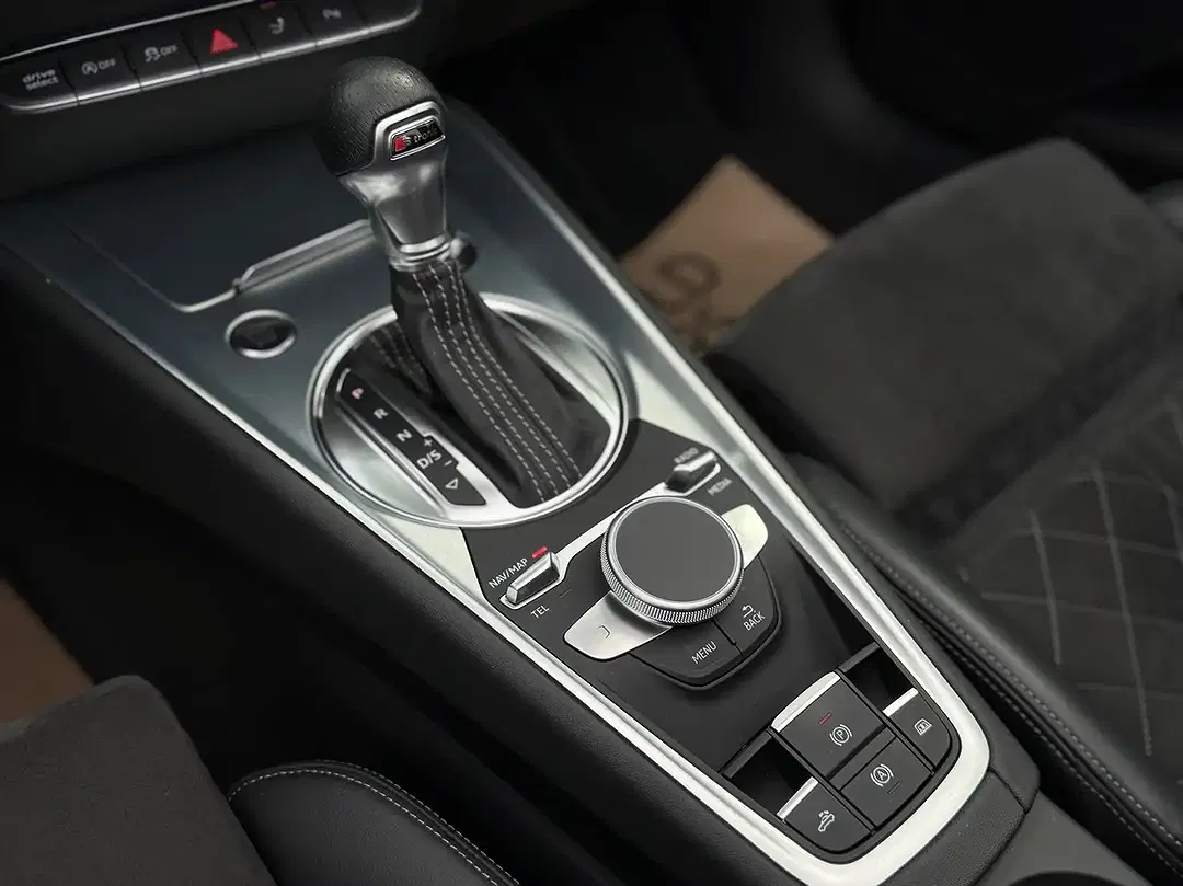 Audi TT 45 TFSI quattro Roadster S line - Thumbnail 11