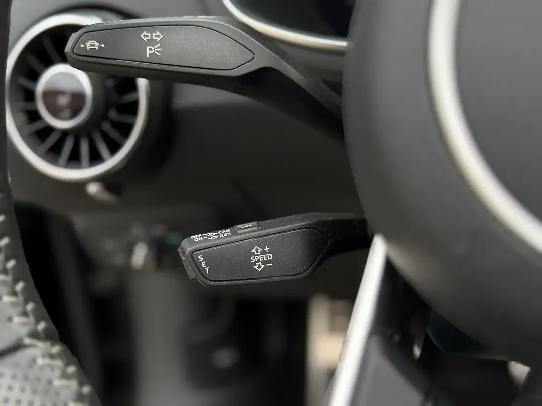 Audi TT 45 TFSI quattro Roadster S line - Thumbnail 12